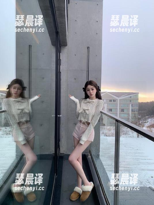 15吃瓜网 我刚刚在15吃瓜网的网页上滑了一下,竟然被扣上了“吃瓜高手”的铭牌,心里美滋滋。