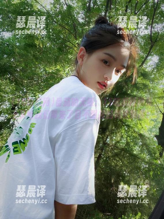 15吃瓜网 番茄的无暇:15吃瓜网网页上又给我们带来了目不暇接的花边新闻!
