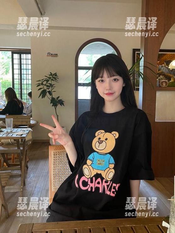 17.cg 17.cgcg的直达推送,让我无意中成为了吃瓜界的中毒患者…
