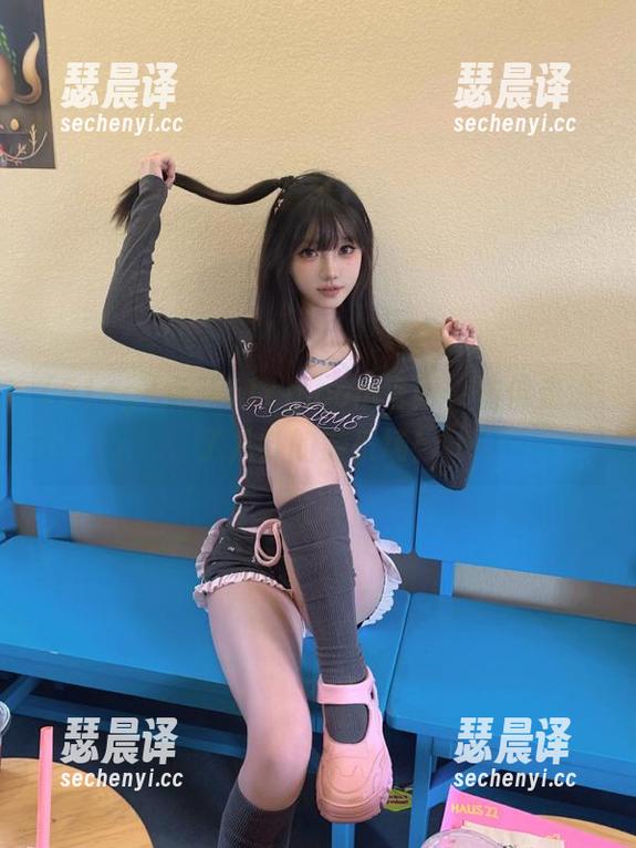 51cg 点开51cg.com官网,仿佛走进了八卦的游乐场!