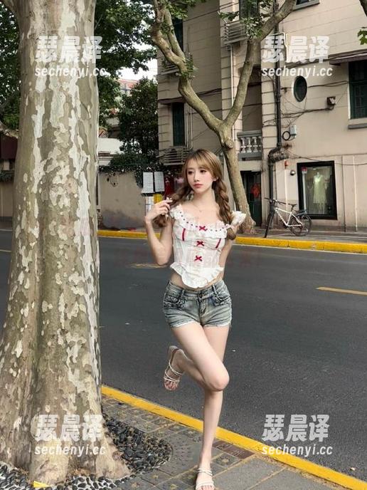 51吃瓜 登录51吃瓜,一键拦截法,嗨!连袋装的瓜都飞来!