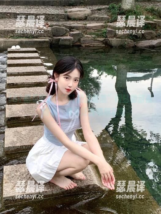 51精品吃瓜 “51精品吃瓜”网站的甜瓜、酸瓜,真是让我啧啧称奇