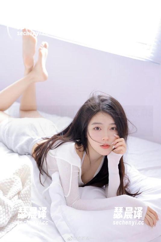 66吃瓜 在线把瓜一口口剥开,66吃瓜51带你畅快观察一切!