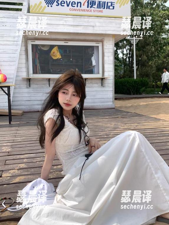 91黑料线路：今天的瓜好像有点酸，适合调味嘿嘿！