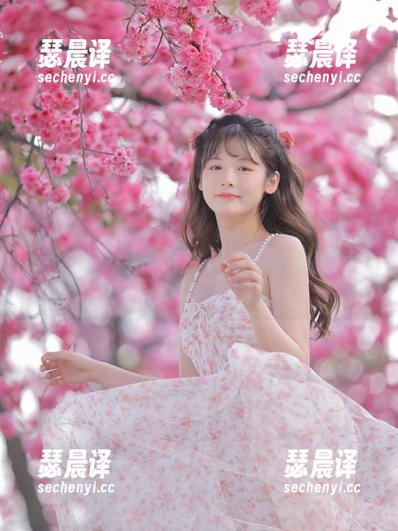 cg网 这CG网苹果版真是充满戏剧性,点开时我以为是吃瓜,结果却变成了我自我反省!