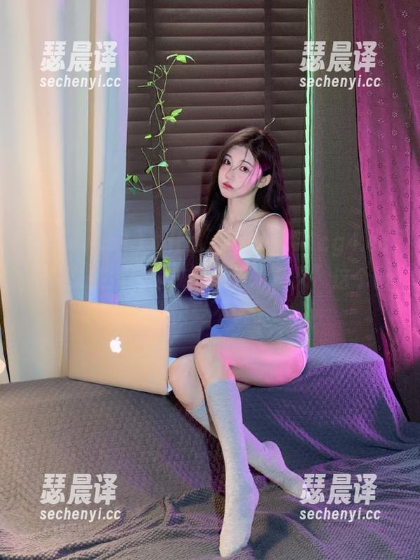www.51 为什么“www.51cg4.com”总在我耳边疯狂重复“永久”这个词?我快受不了了!