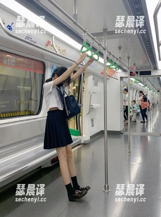 五一吃瓜 观看“五一吃瓜”黑料,一边吃瓜我还能一边反思人生