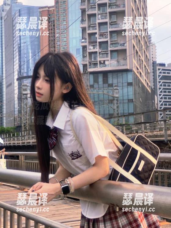 全网吃瓜 继续关注“全网吃瓜”,我的收藏就像吃瓜一样越来越丰盛~