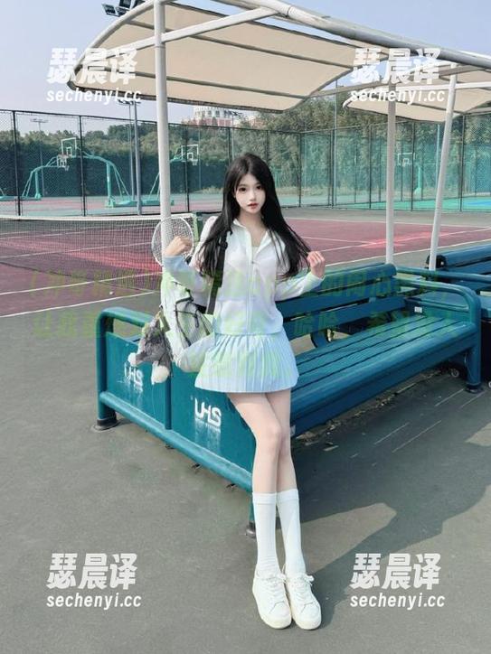 冲哥精选app上的闹心黑料，让我重燃对人生的好奇，哈哈，希望没人注意到我。