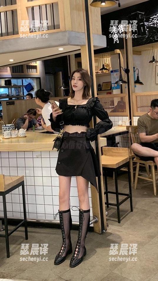 冲哥精选 冲哥精选官网:黑料看得我直想往浴缸里泡,心情舒畅得不要不要的!