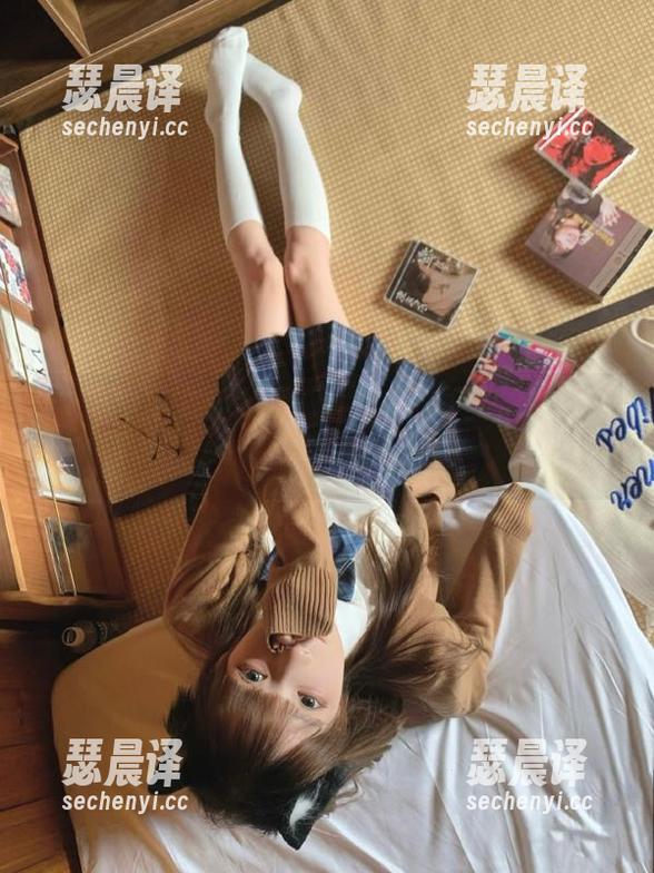 吃瓜网 在线吃瓜网里,视频的自拍和冷嘲热讽总是难以分开。