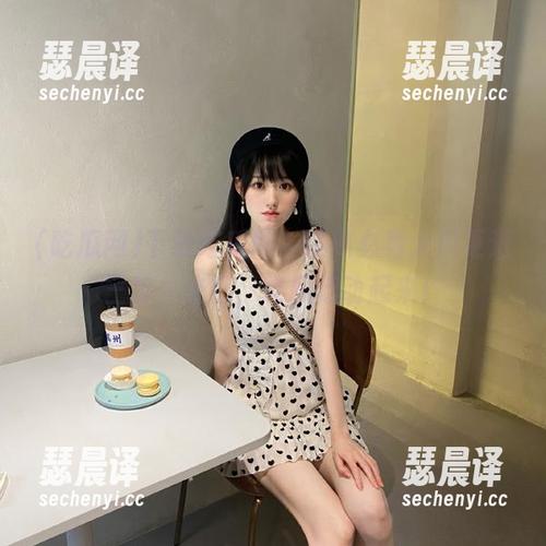 吃瓜网 下载吃瓜网,距离必看大瓜更近三步,来吧,吃瓜行动起来!
