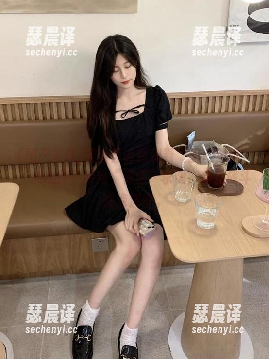 国产黑料 理智告诉我别看“国产黑料”,内心却不断向“资源”求饶,真是战斗在点滴中。