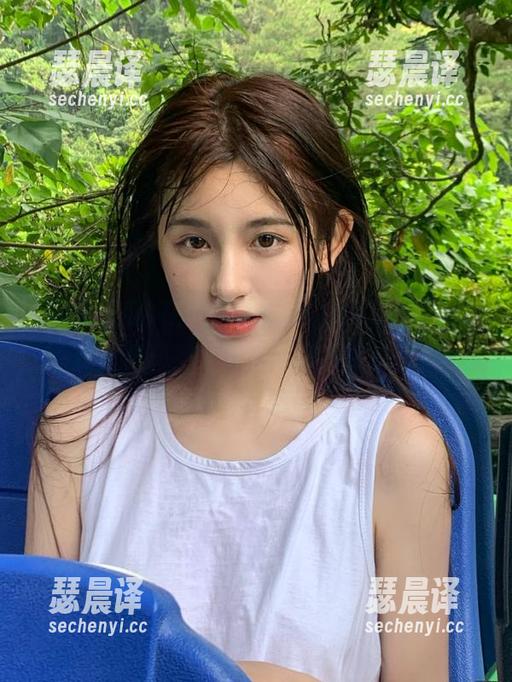 海角吃瓜 在“海角吃瓜”app上,黑料就像调料,太香了,停不下来了!