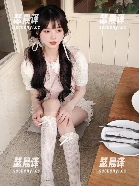 网曝黑料网 有没有小伙伴和我一样,深夜守着网曝黑料网的地址,看在线视频到忘我?