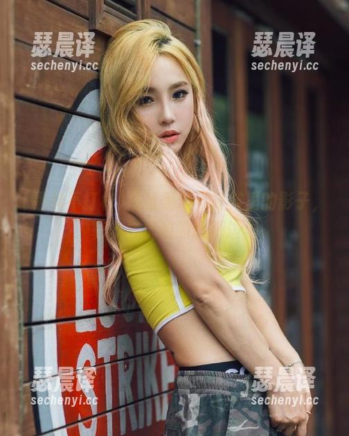 黑料不打样 观看黑料不打样里的影子,真实与虚构的模糊边界