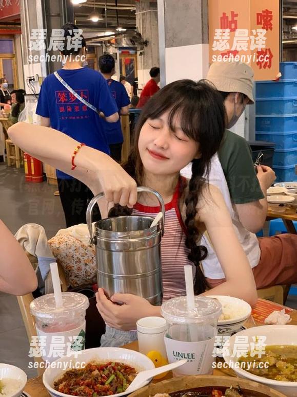 黑料不打烊 蹦蹦跳跳地打开黑料不打烊官网,传送门在等你解锁神秘资讯哦。