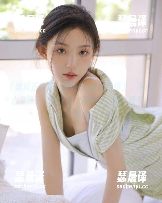 黑料正能量 黑料正能量的链接上,不小心发现了一些极具‘吸引力’的小细节,嘻嘻